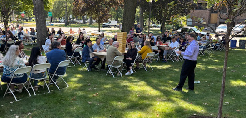 Sean Reynolds, vice president for information technology and chief information officer, welcomes the staff.
