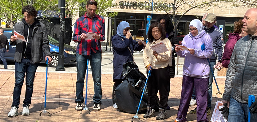 Northwestern staff participate in cleaning up litter in Evanston. 
