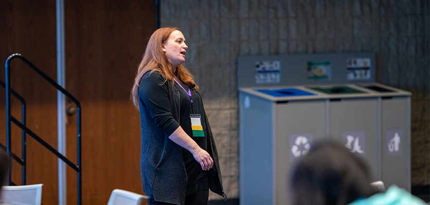 Christina Maimone, Associate Director of Research Data Services, welcomes CoDEx attendees to her morning workshop, “Beyond Defaults: Elevating Your Data Visualizations in the Louis Room.”