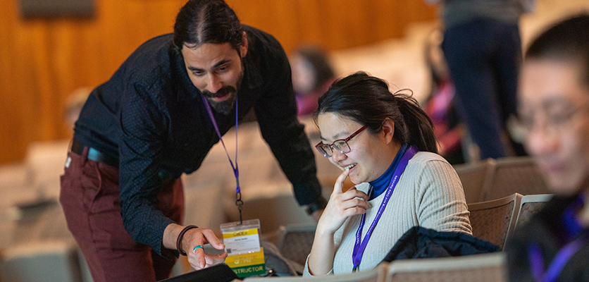 Held in McCormick Auditorium, the morning workshop, “How to Code with ChatGBT,” introduced participants to the capabilities of language models for coding-related tasks. Aaron Geller, senior data visualization specialist, was available to help troubleshoot.