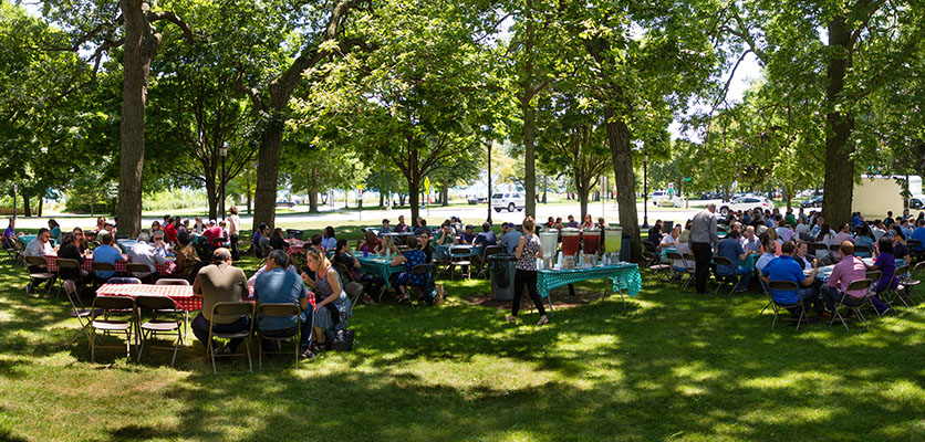 2019 Northwestern IT summer picnic